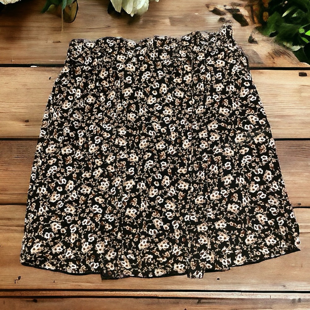 EST 1946 Skirt